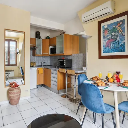 Eiffel Tower & Faubourg - 1br - Cityapartmentstay Appartamento *